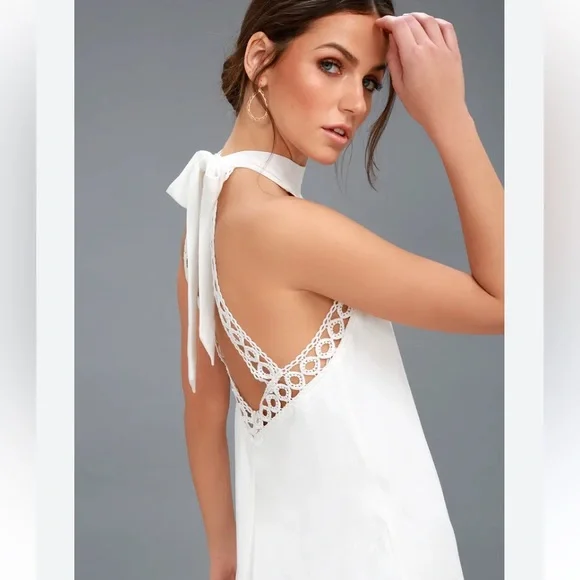 LULU’S Any Sway, Shape, or Form White Lace Halter Dress Size XS - Picture 2 of 9